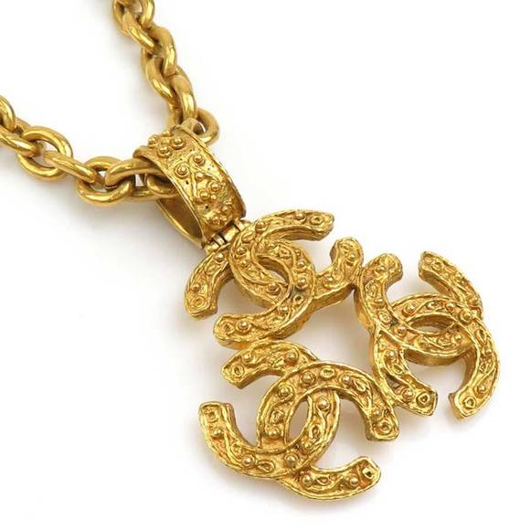 CHANEL Coco Mark Metal Gold Necklace for Women w1119a - Picture 1 of 5